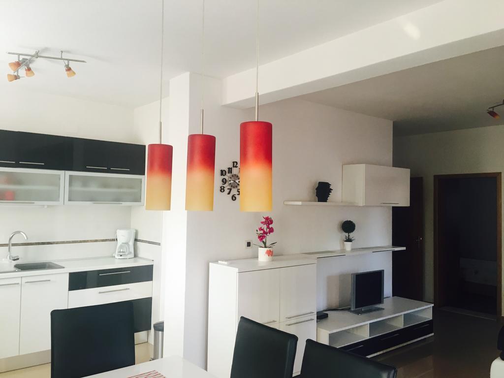 Apartment Leonardo Biograd Na Moru Ngoại thất bức ảnh